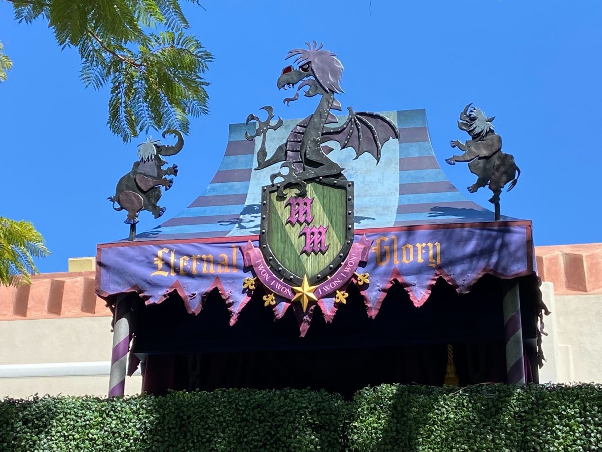 oogie boogie bash character experience backdrops 14