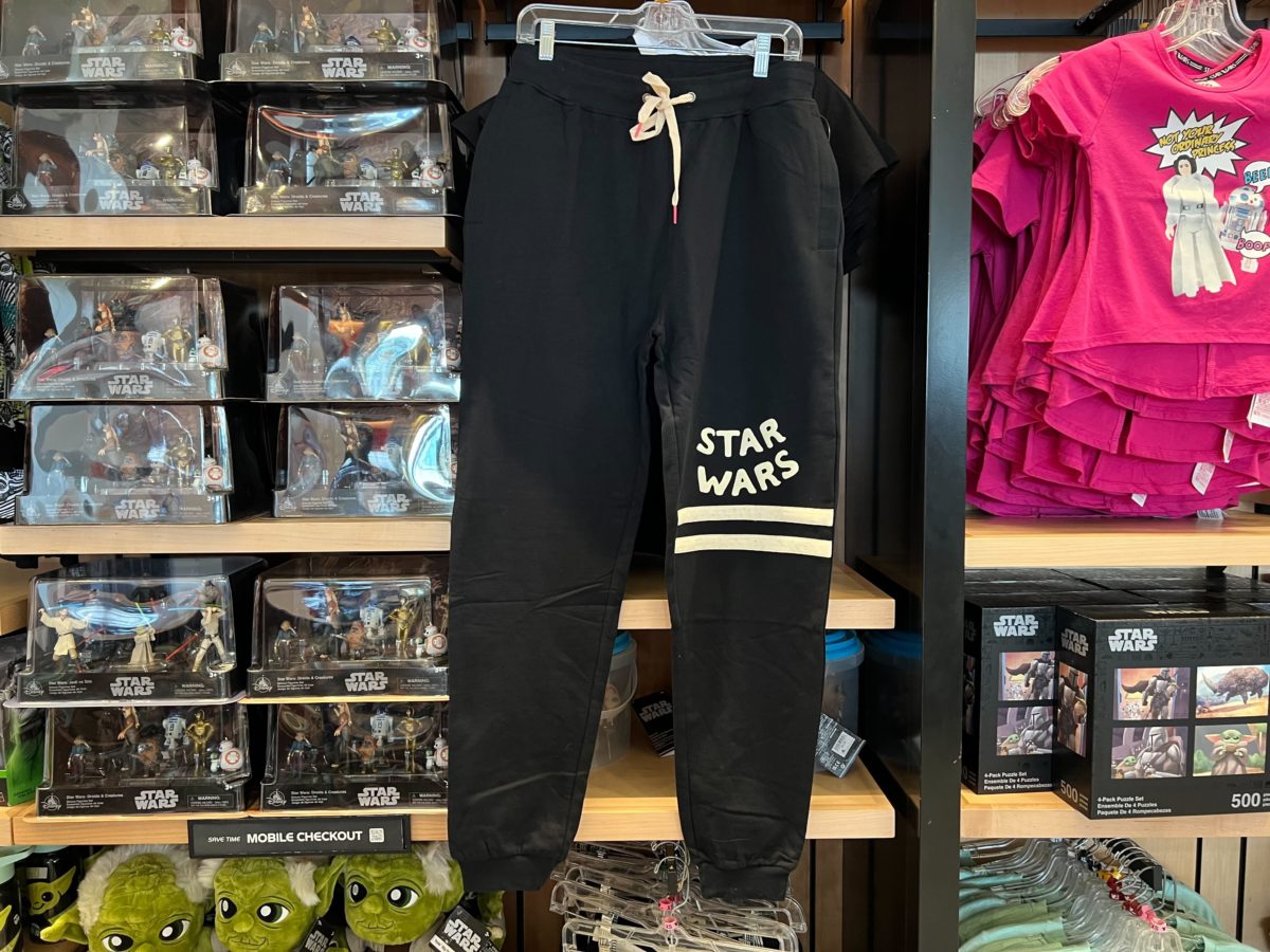"Star Wars" sweatpants