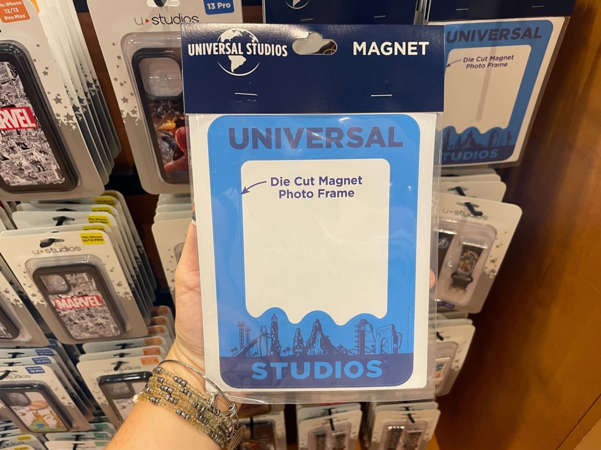 universal magnets 3