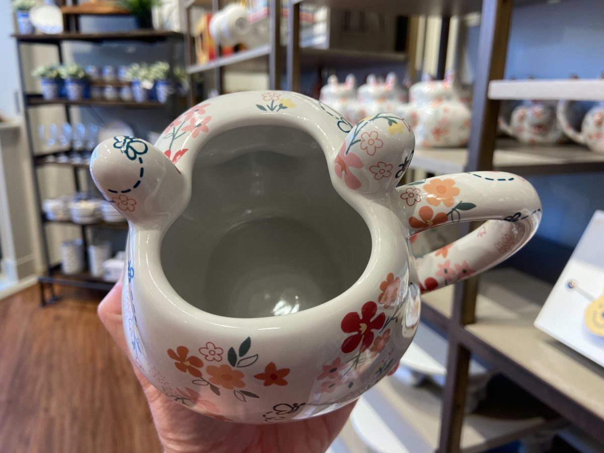 winnie the pooh floral mug 1