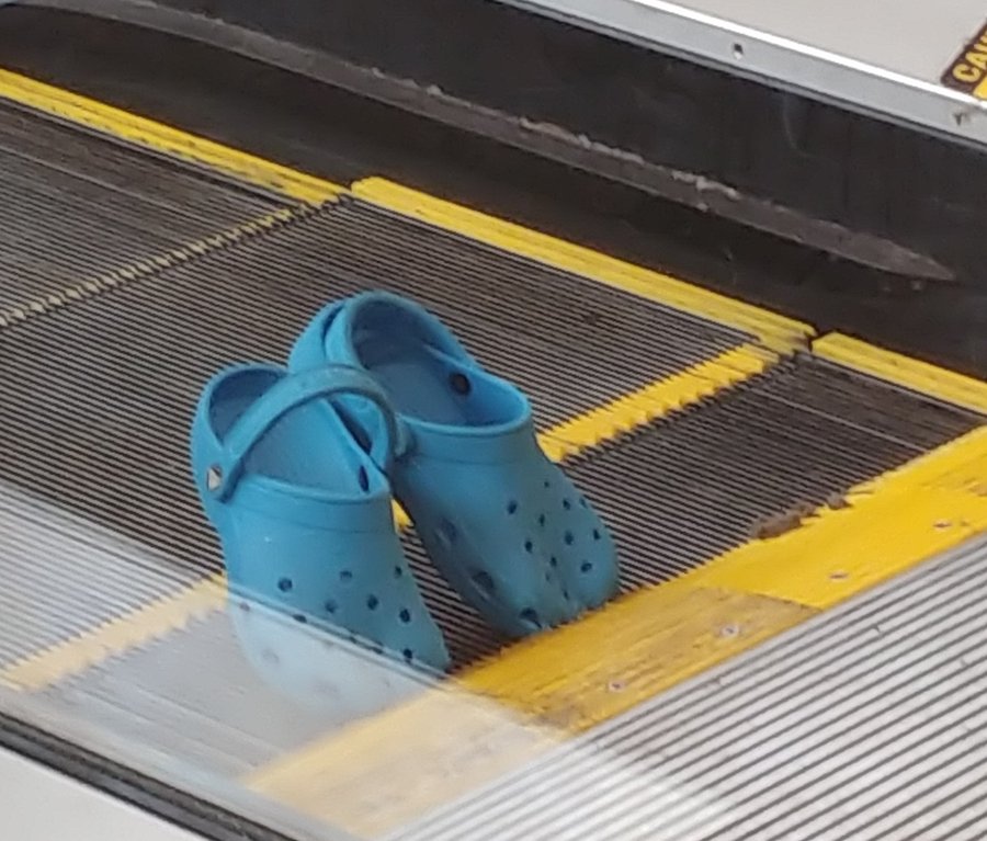 crocs stuck in escalator