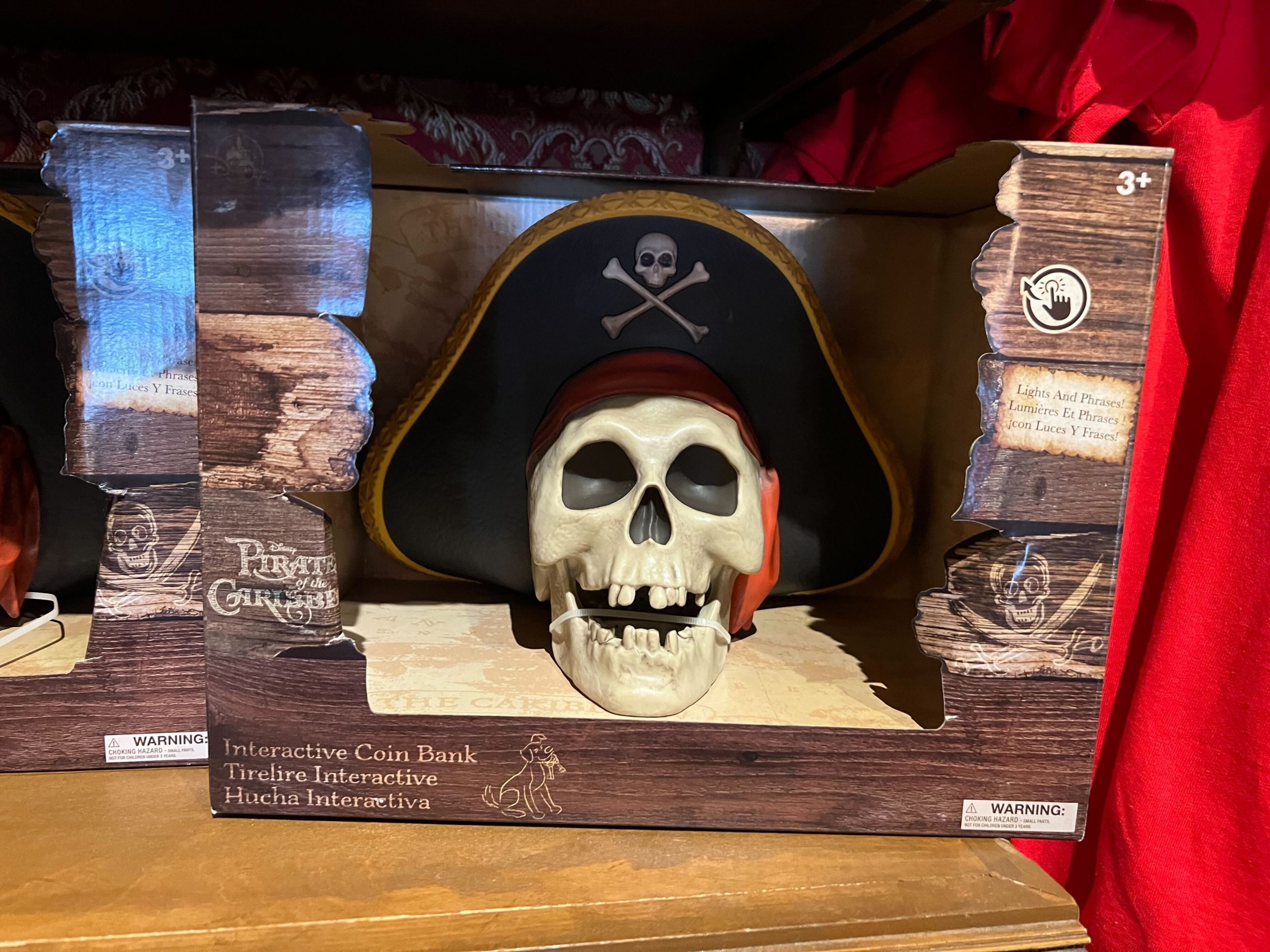 DL Pirates of the Caribbean merchandise bank 2 scaled