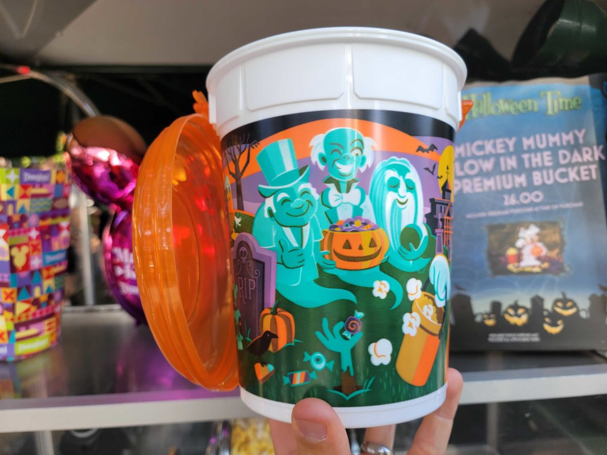 halloween 2022 popcorn bucket 081942