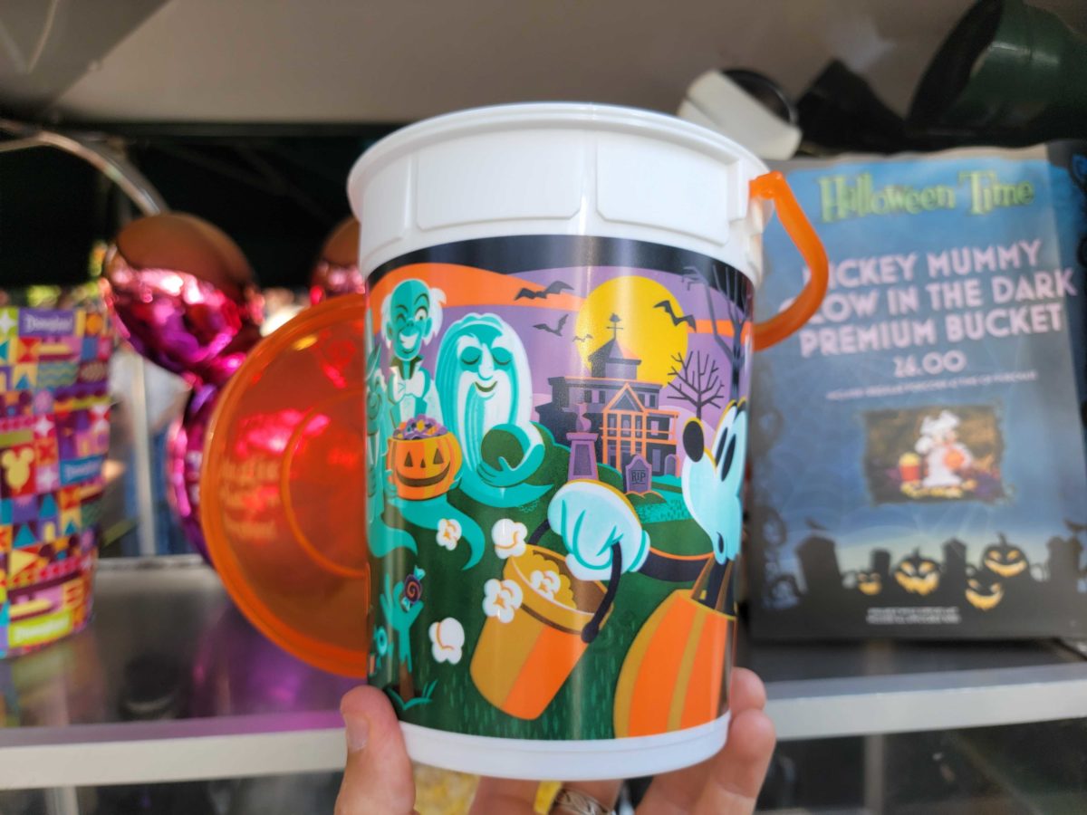 halloween 2022 popcorn bucket 081946
