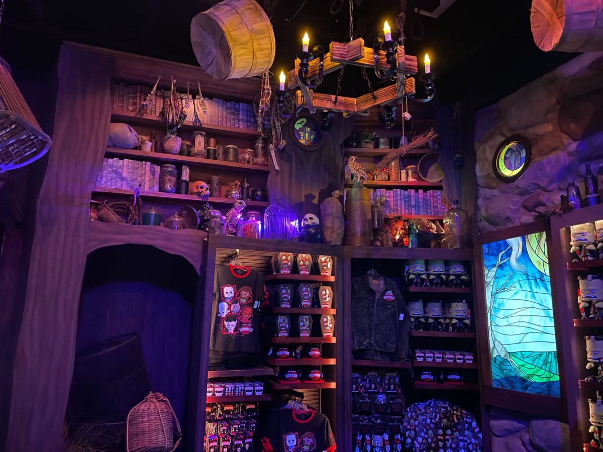 hhn 31 tribute store witch room 5678