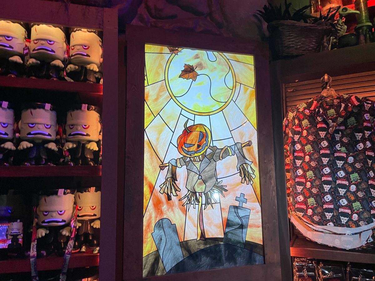 hhn 31 tribute store witch room 5868