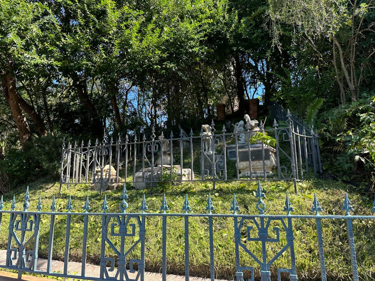 mk haunted mansion after hurricane ian 2540