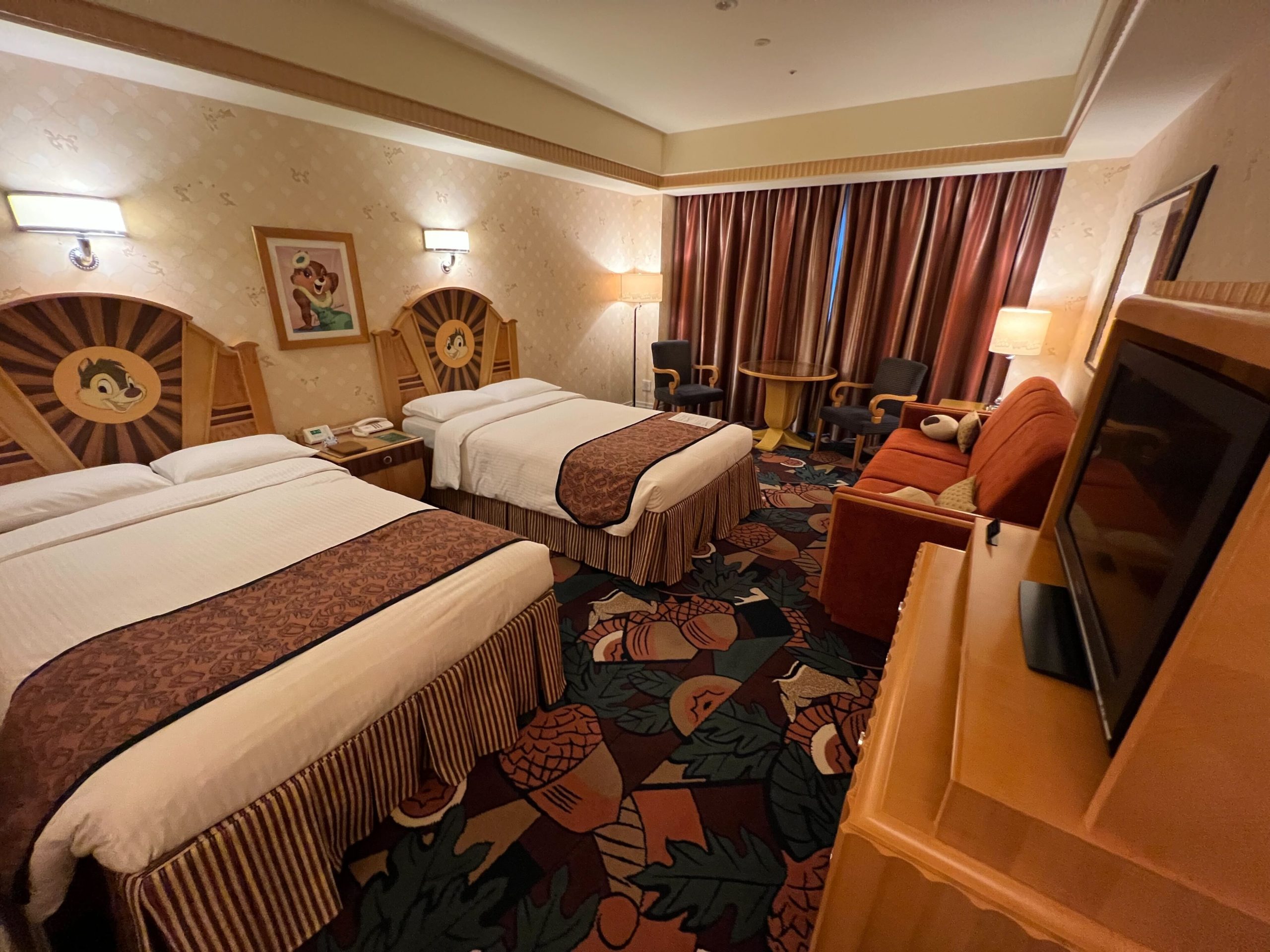 Chip n Dale Standard Floor Room Disney Ambassador Hotel Tokyo Disney Resort 11 scaled