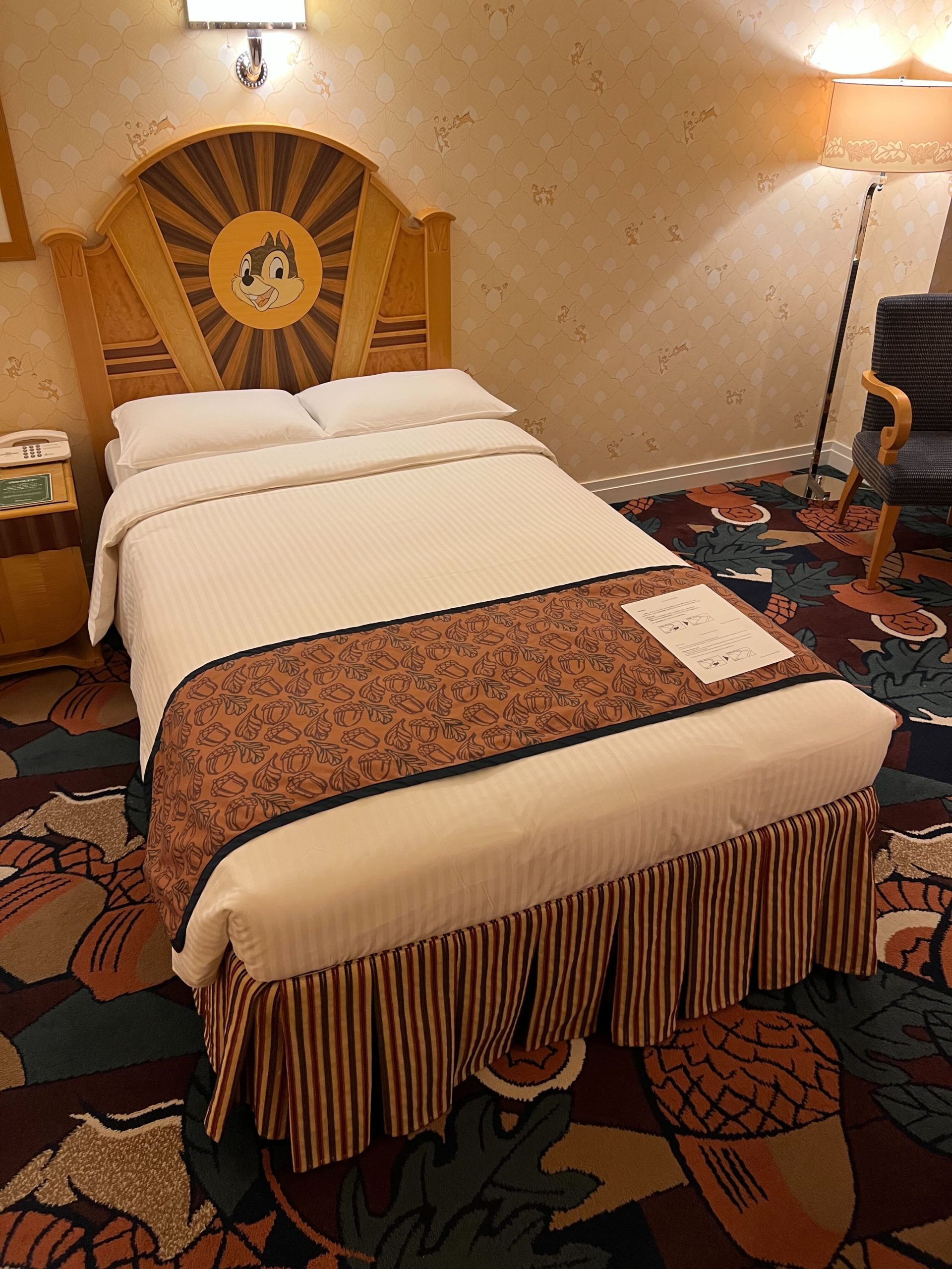 Chip n Dale Standard Floor Room Disney Ambassador Hotel Tokyo Disney Resort 21 scaled