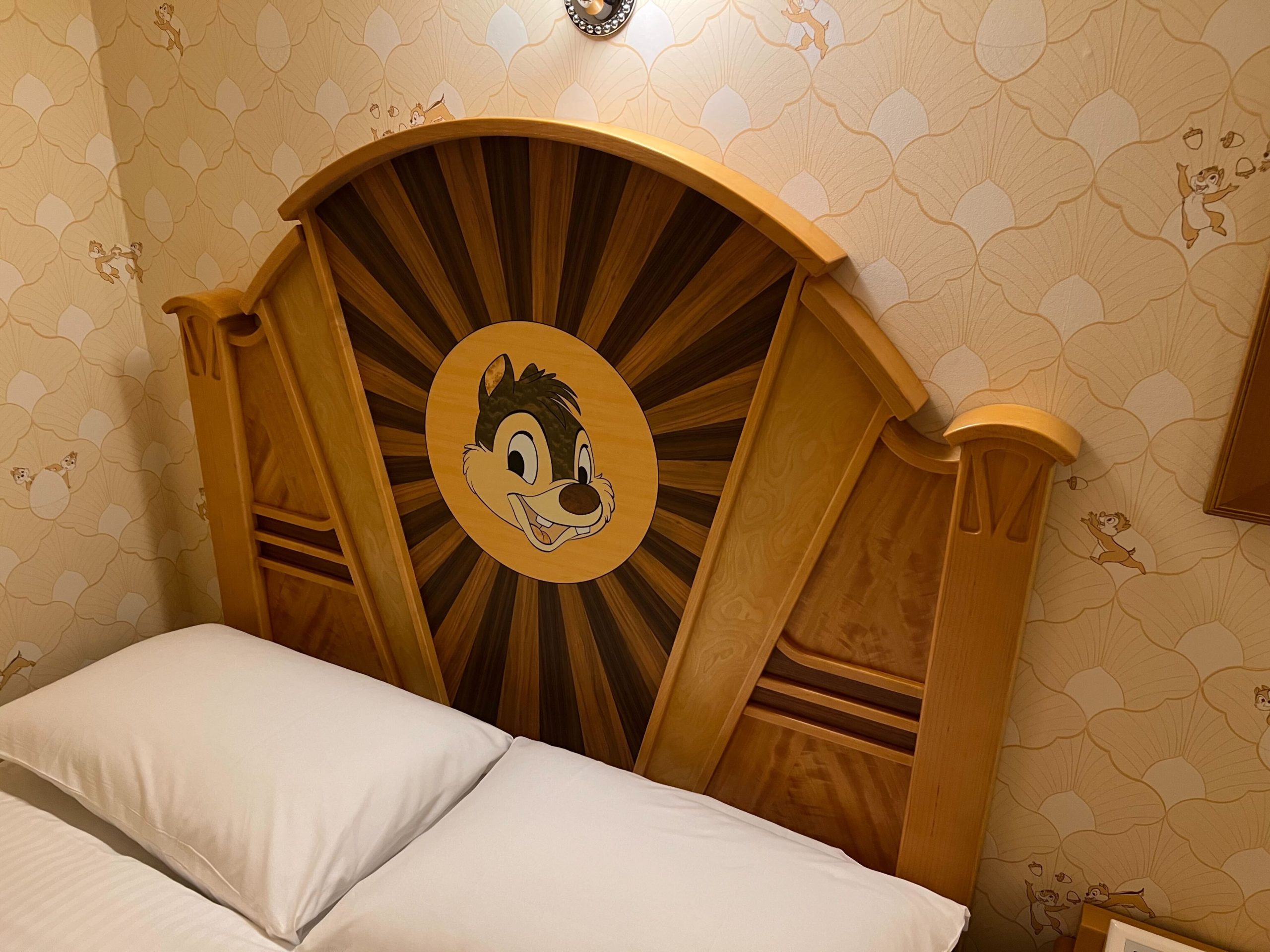 Chip n Dale Standard Floor Room Disney Ambassador Hotel Tokyo Disney Resort 30 scaled