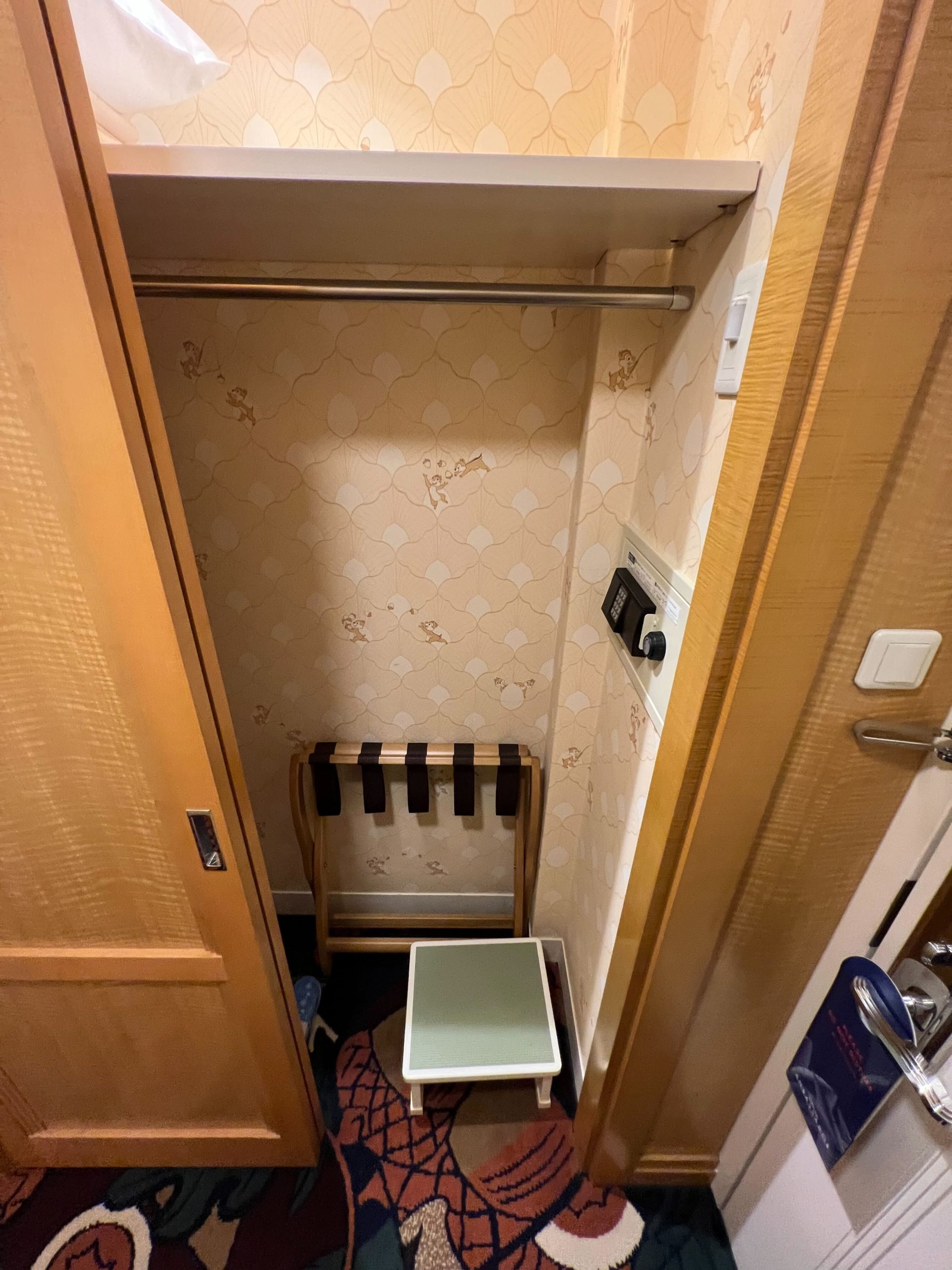 Chip n Dale Standard Floor Room Disney Ambassador Hotel Tokyo Disney Resort 55 scaled