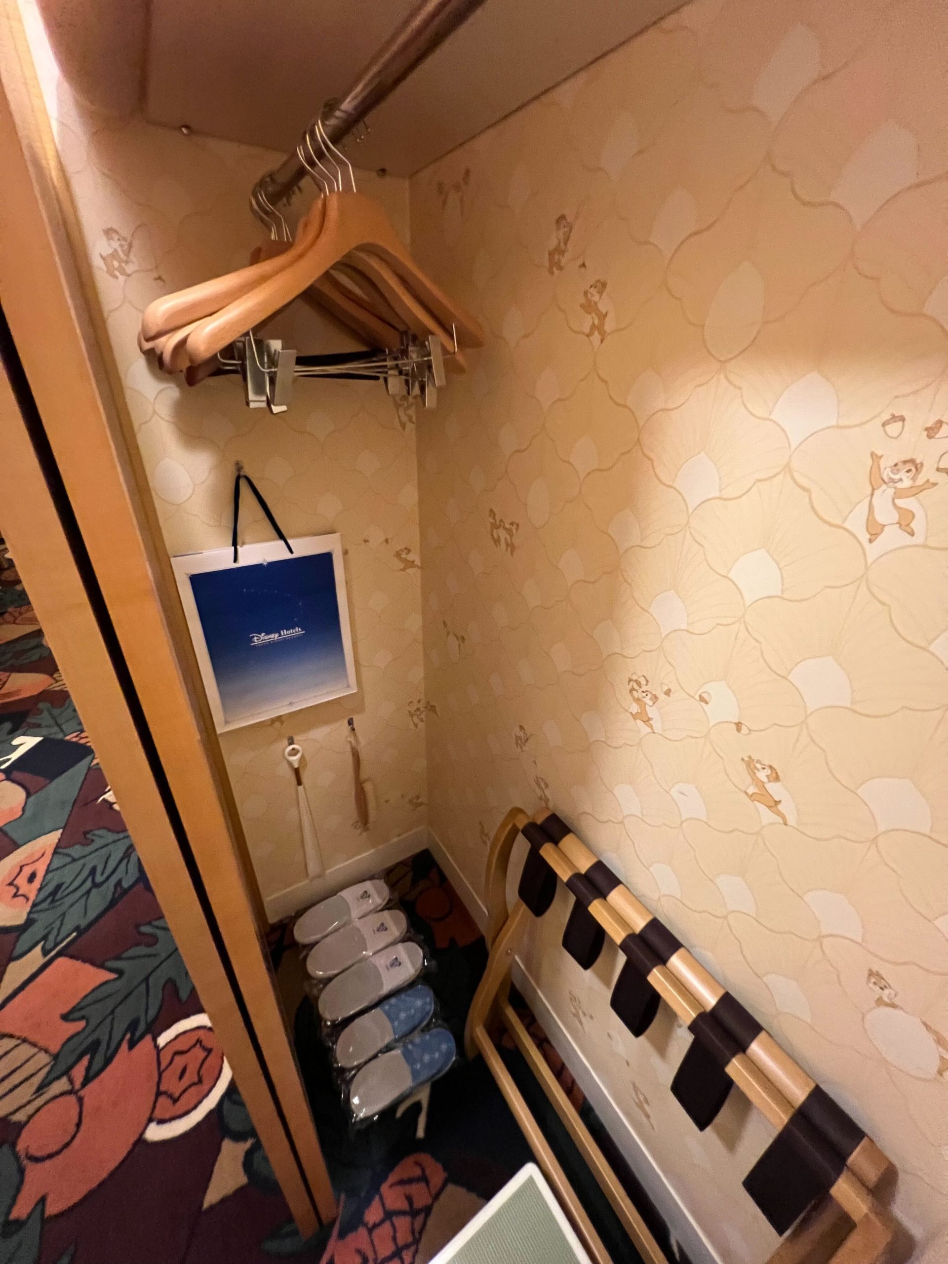 Chip n Dale Standard Floor Room Disney Ambassador Hotel Tokyo Disney Resort 57 scaled