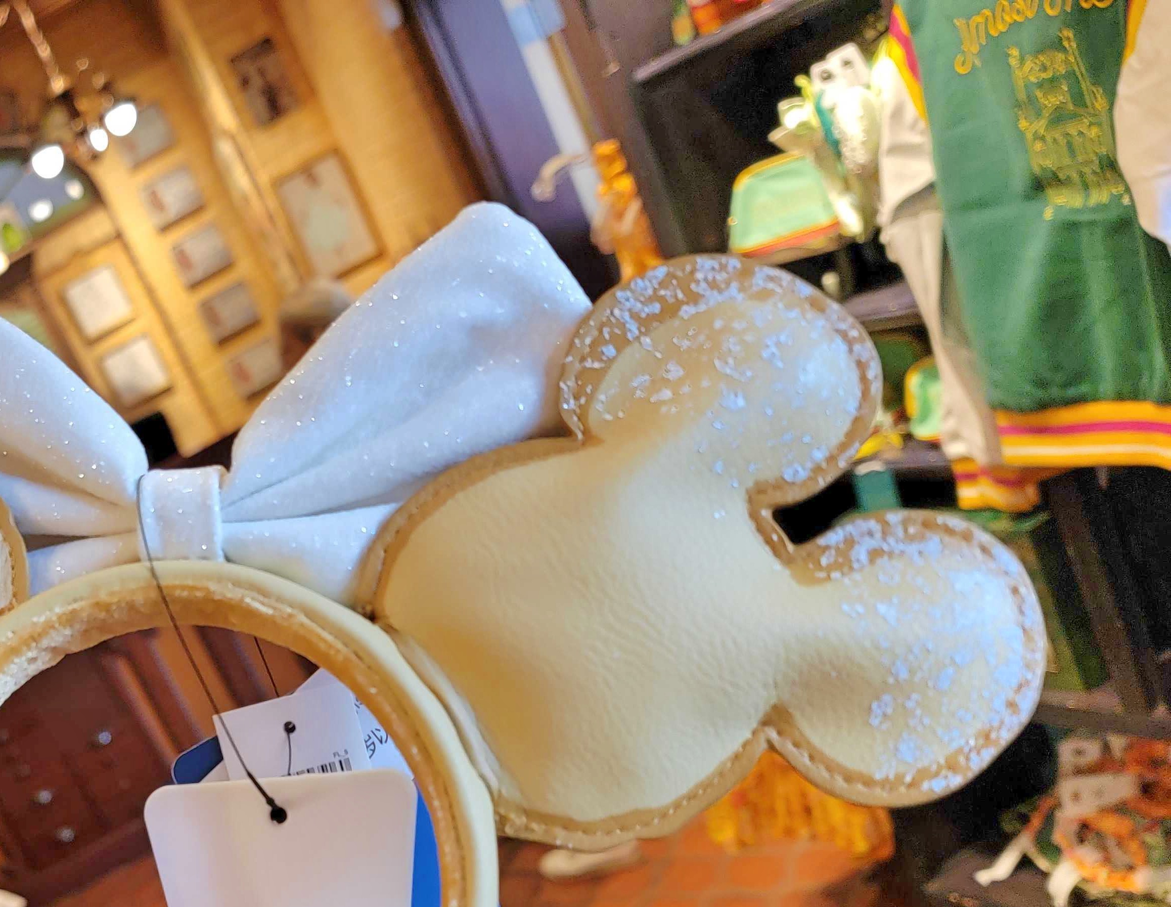 Disneyland Eudora's Chic Boutique featuring Tiana's Gourmet Secrets Beignet headband back ear plain