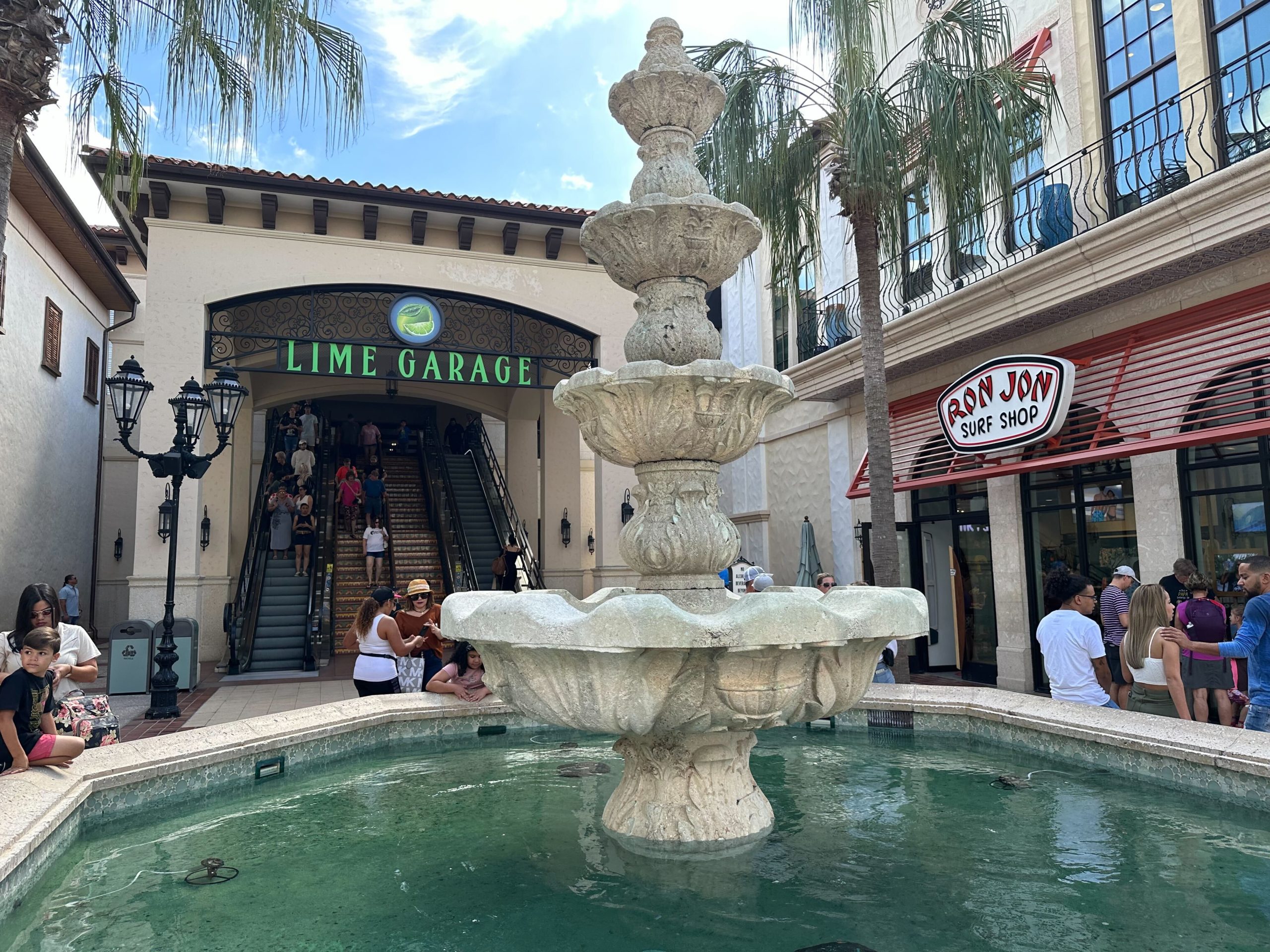 lime garage fountain61 scaled
