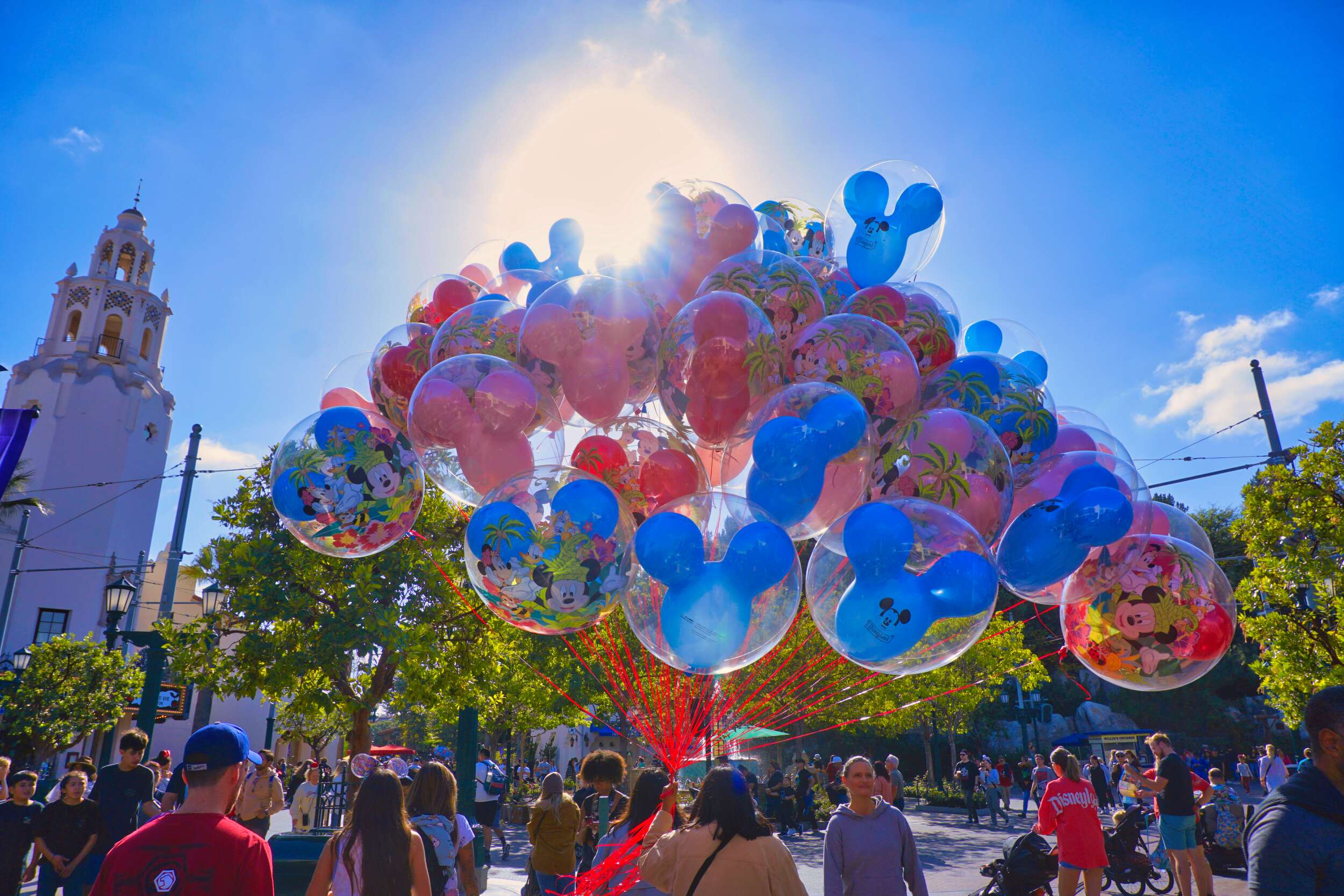 DCA BVS Carthay Circle Restaurant and Balloons