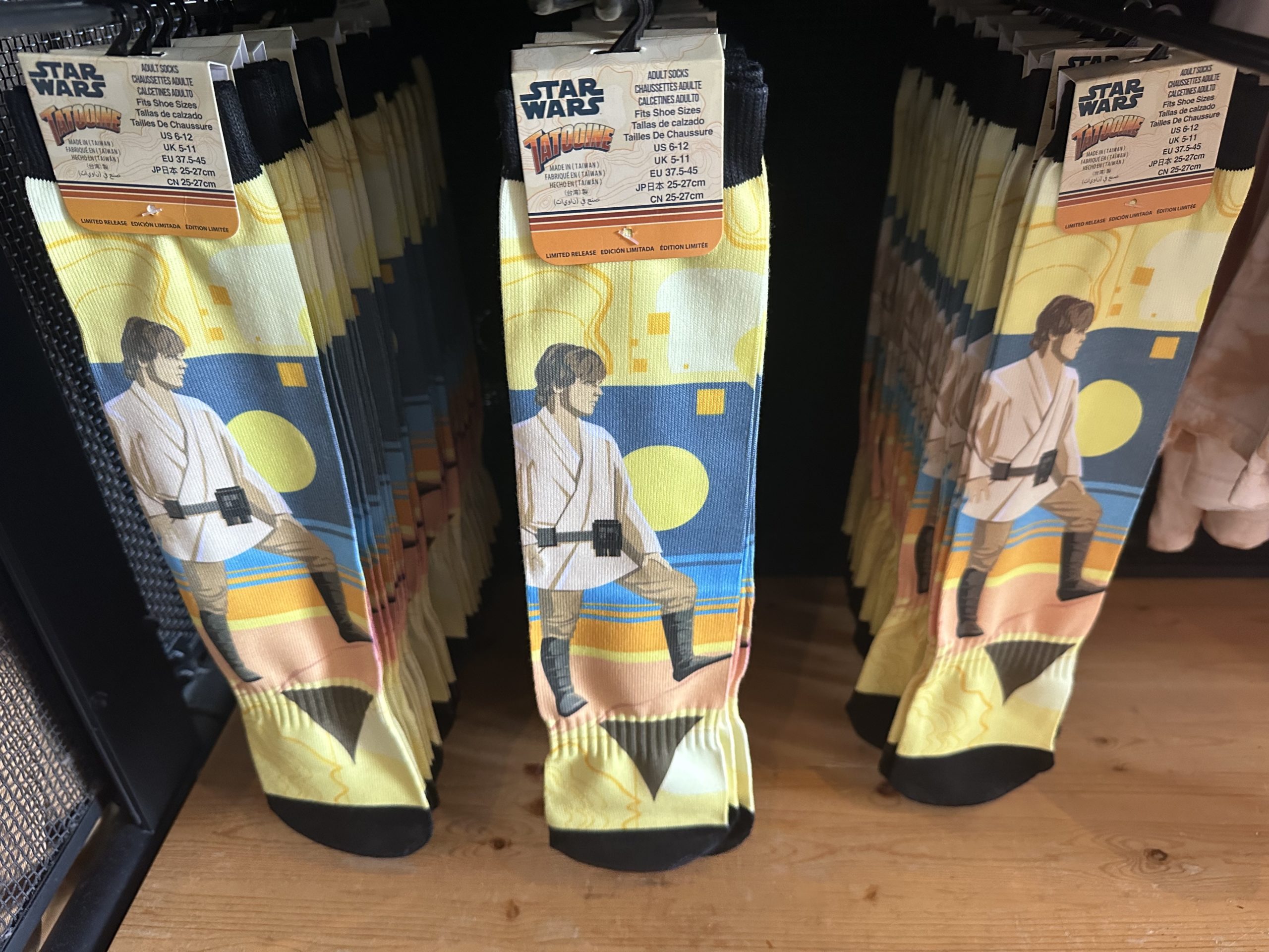 Luke Tattooine Socks scaled