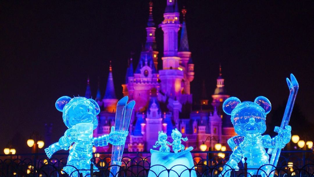 Shanghai Disneyland 2022 holidays 6588343 673792277585648 5783876653258448027 n