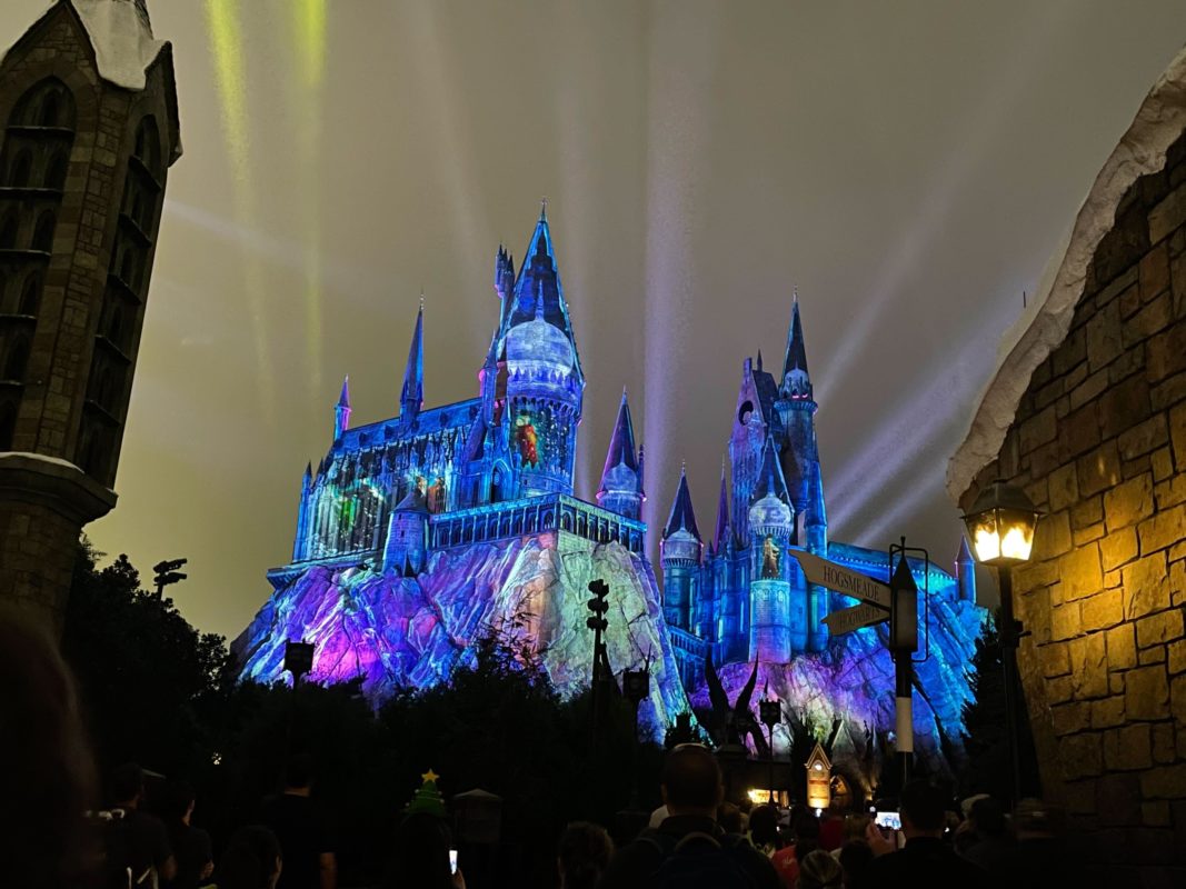 Universal Holiday Tour 2022 Review Max Grinch Hogsmeade 4