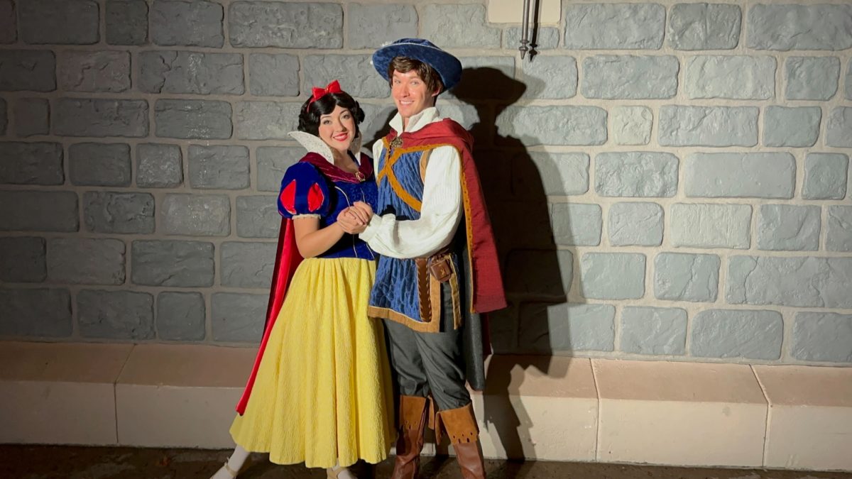 WDW 2022 MVMCP Snow White and the Prince