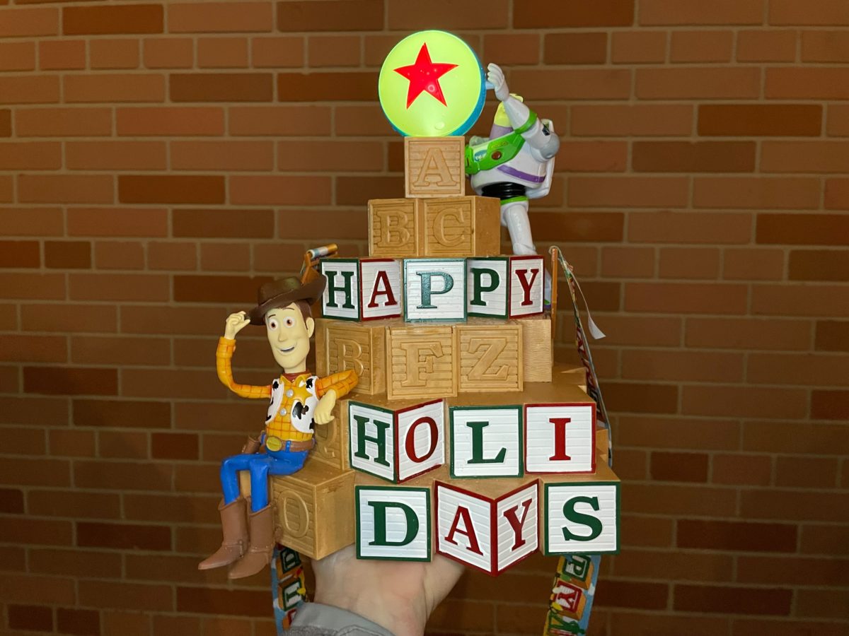 WDW 2022 Toy Story Happy Holidays popcorn bucket 3