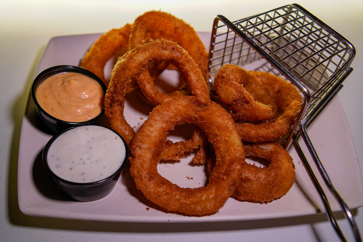 WDW DHS Sci Fi Dine in Onion rings 6