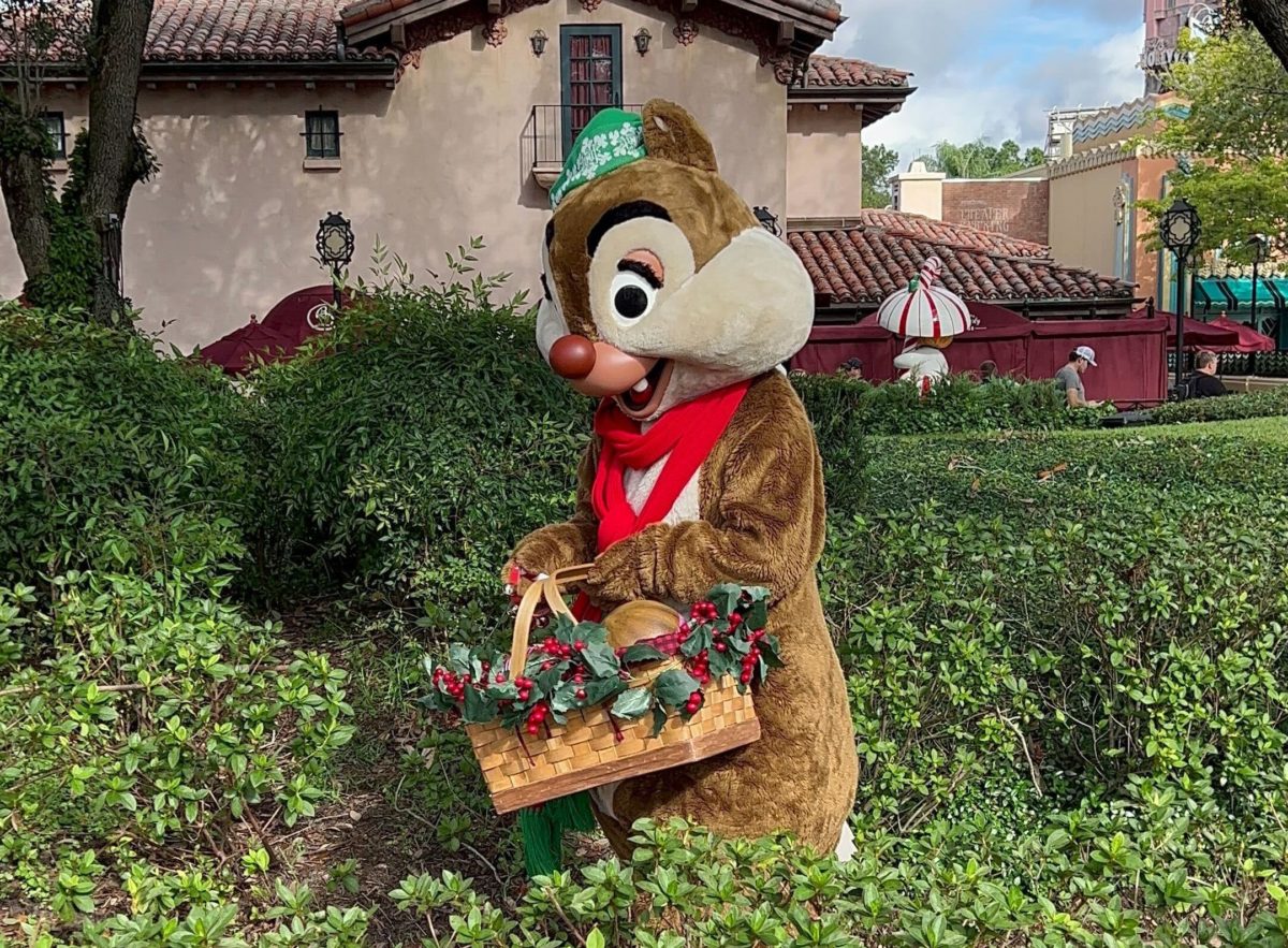 Dale in holiday outfit at Disney's Hollywood Studios