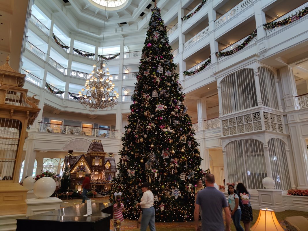 grand floridia holiday decorations 2022 113851