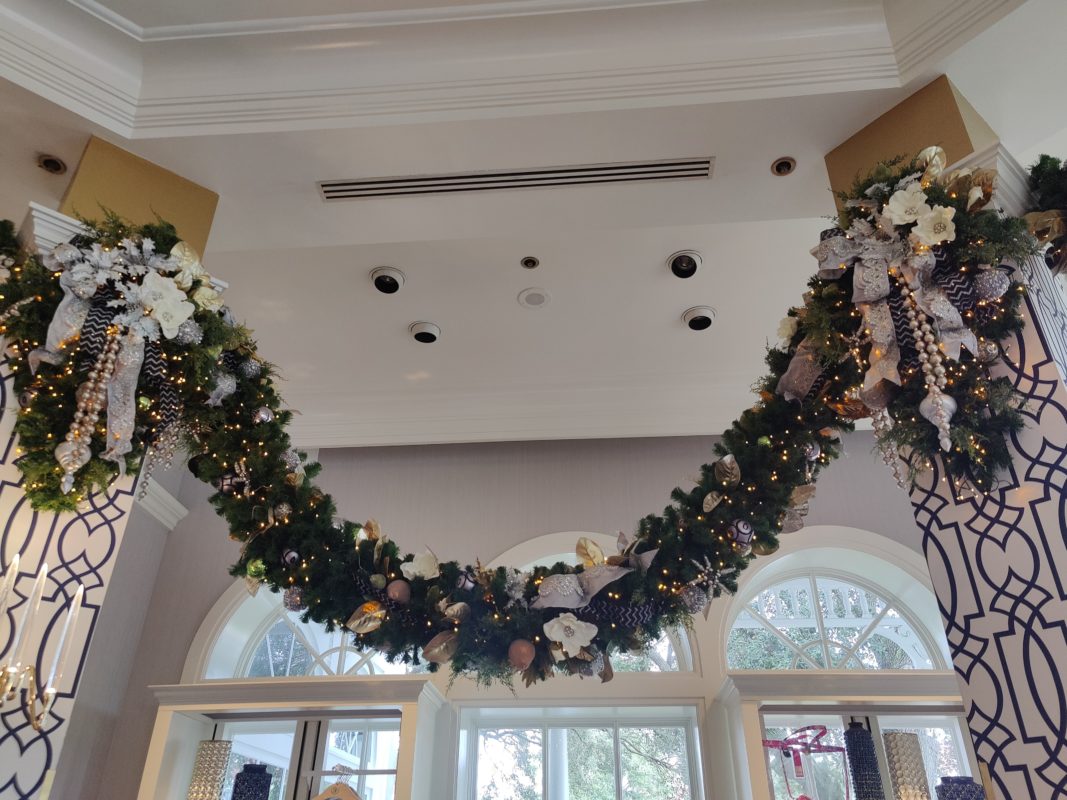 grand floridia holiday decorations 2022 115853