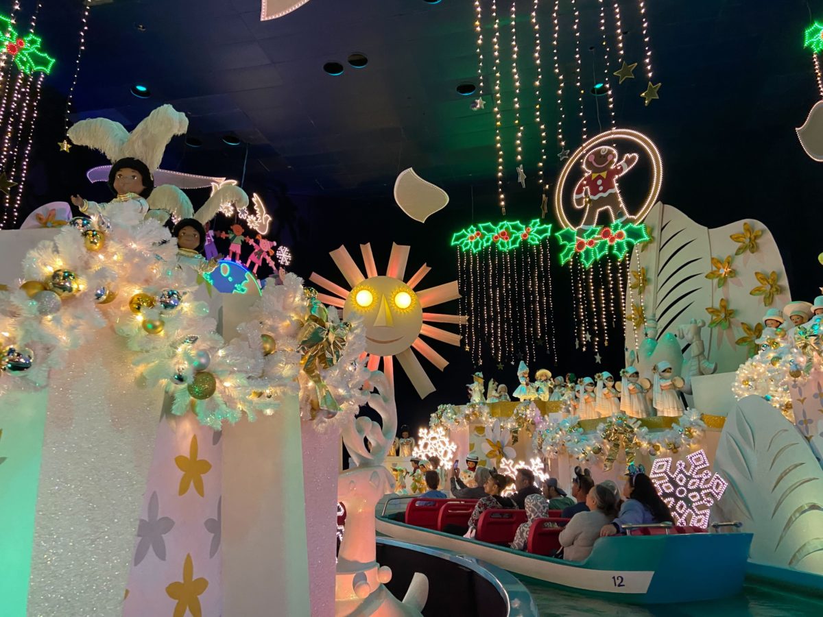 its a small world holiday 2022 1962