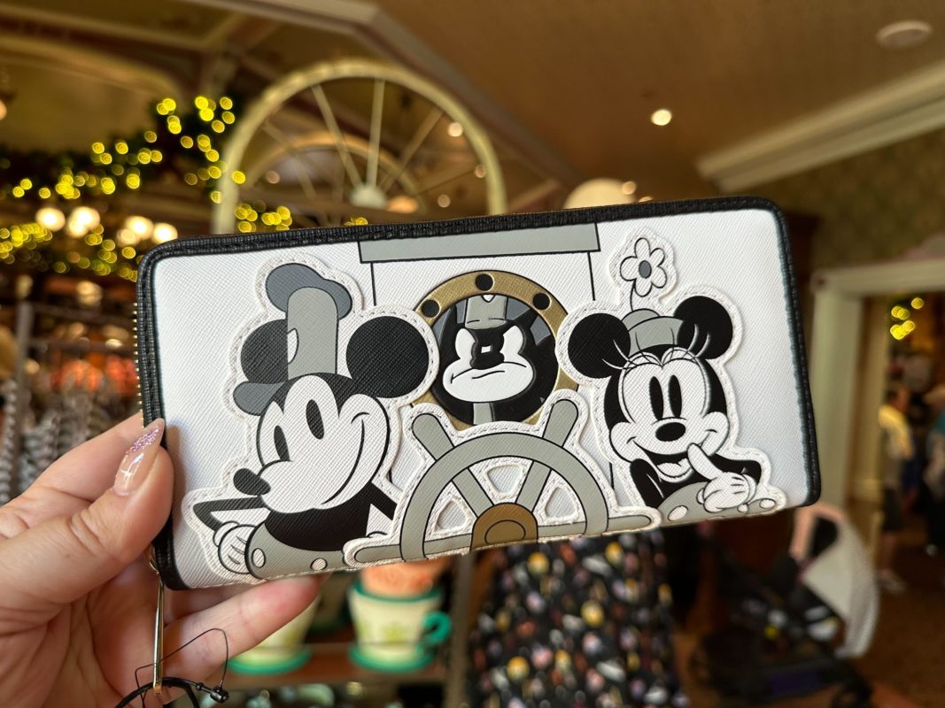 steamboat willie loungefly 0006