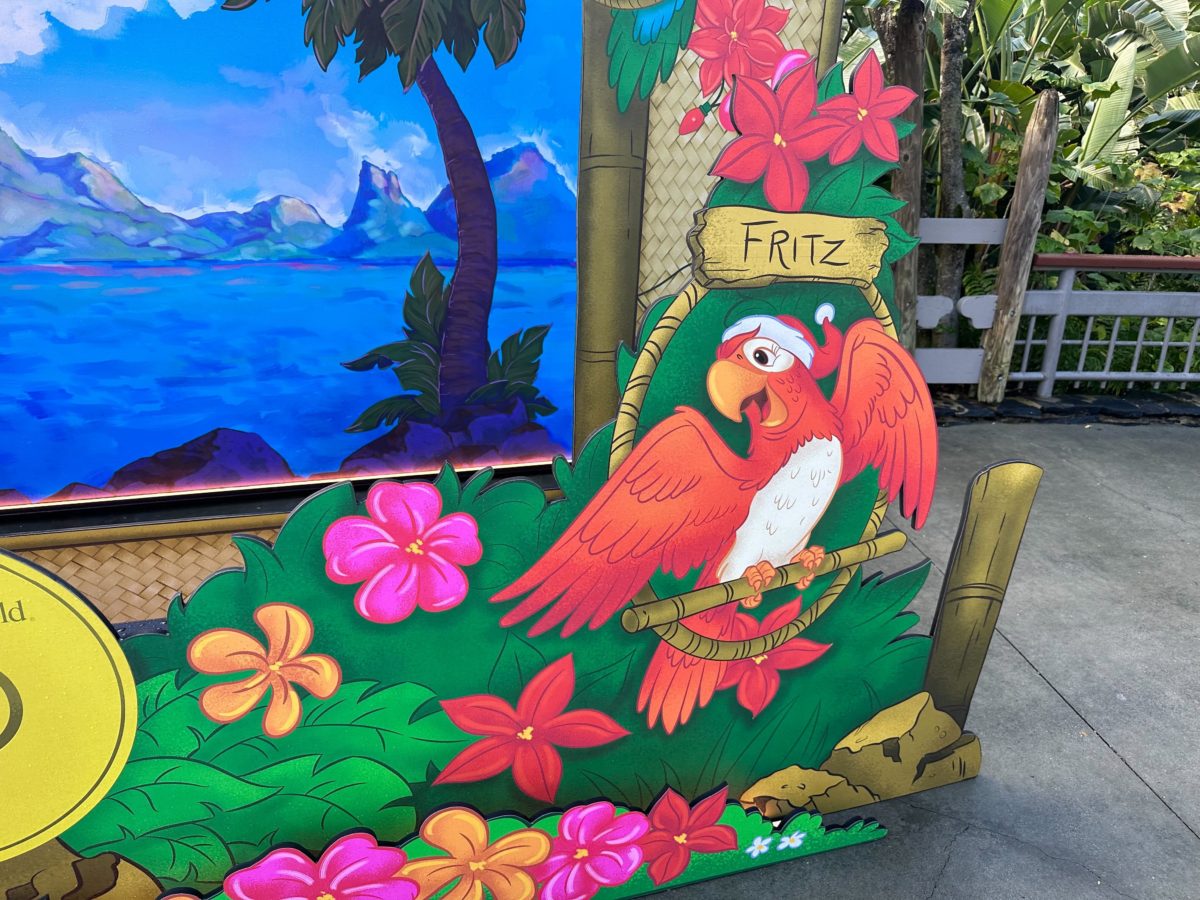 tiki room christmas step in photo op 2022 5227