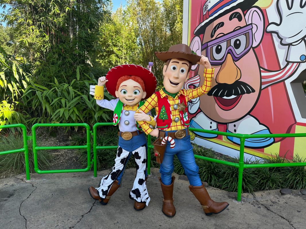 woody and jessie toy story land christmas 2022