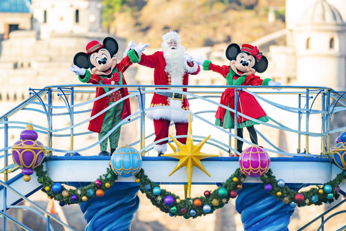 Disney Christmas Harbor Greeting 2022 Tokyo DisneySea.jpg