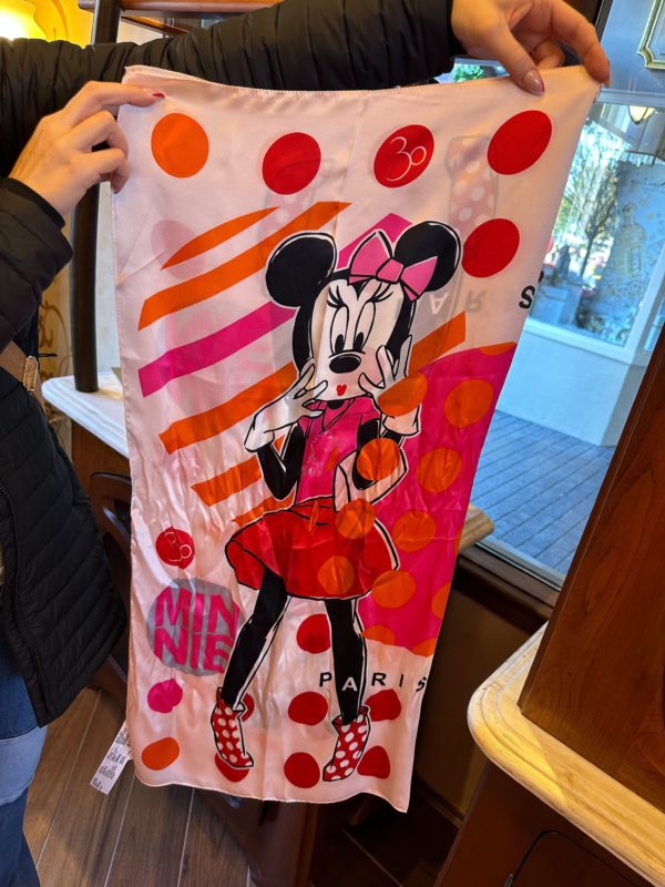 Disneyland Paris 30th Anniversary Minnie Merchandise WDW 00021