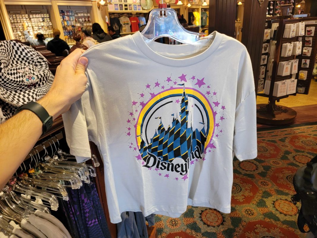 Disneyland glitch apparel 091120