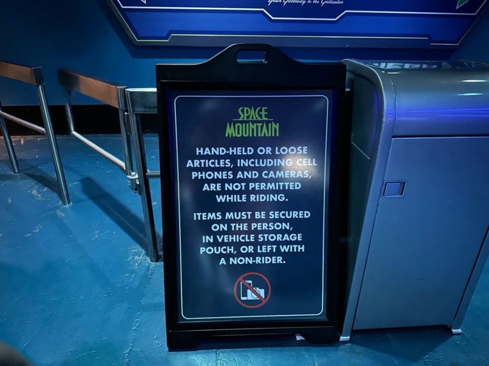 space mountain no phone signage 