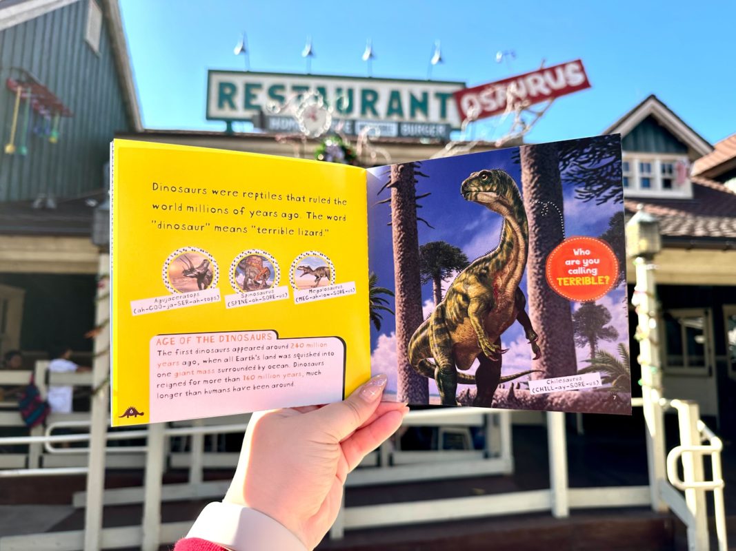 restaurantosaurus kids meal dinosaur book 4062