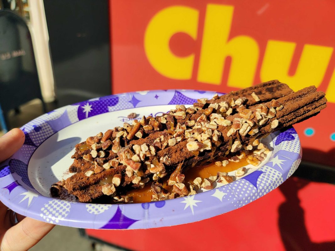 DCA ChocolateCaramelPecanChurro3