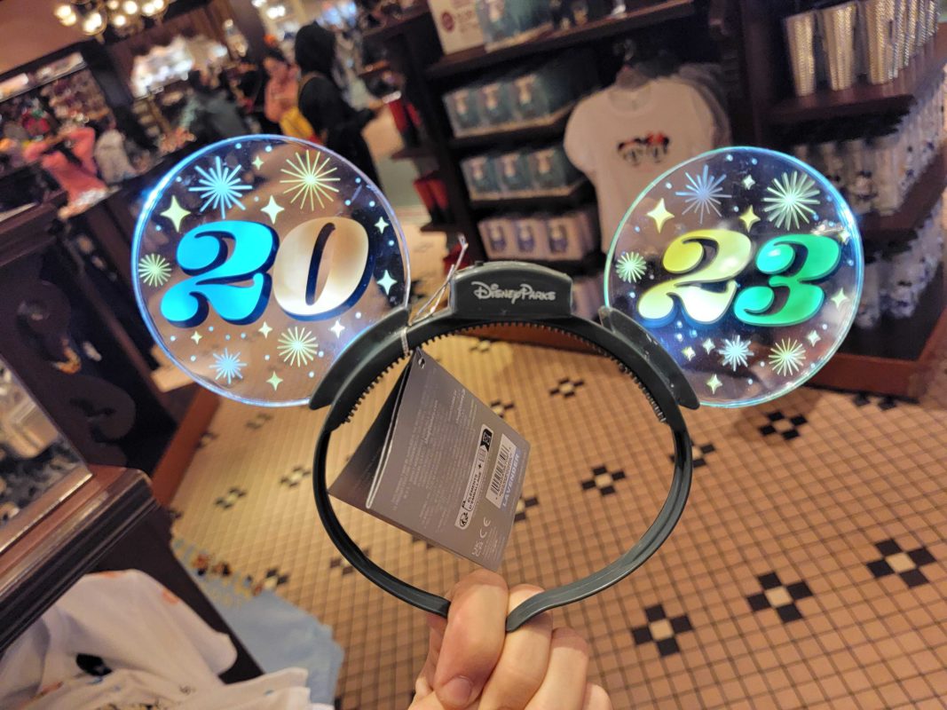 Disneyland 2023 merchandise 083547