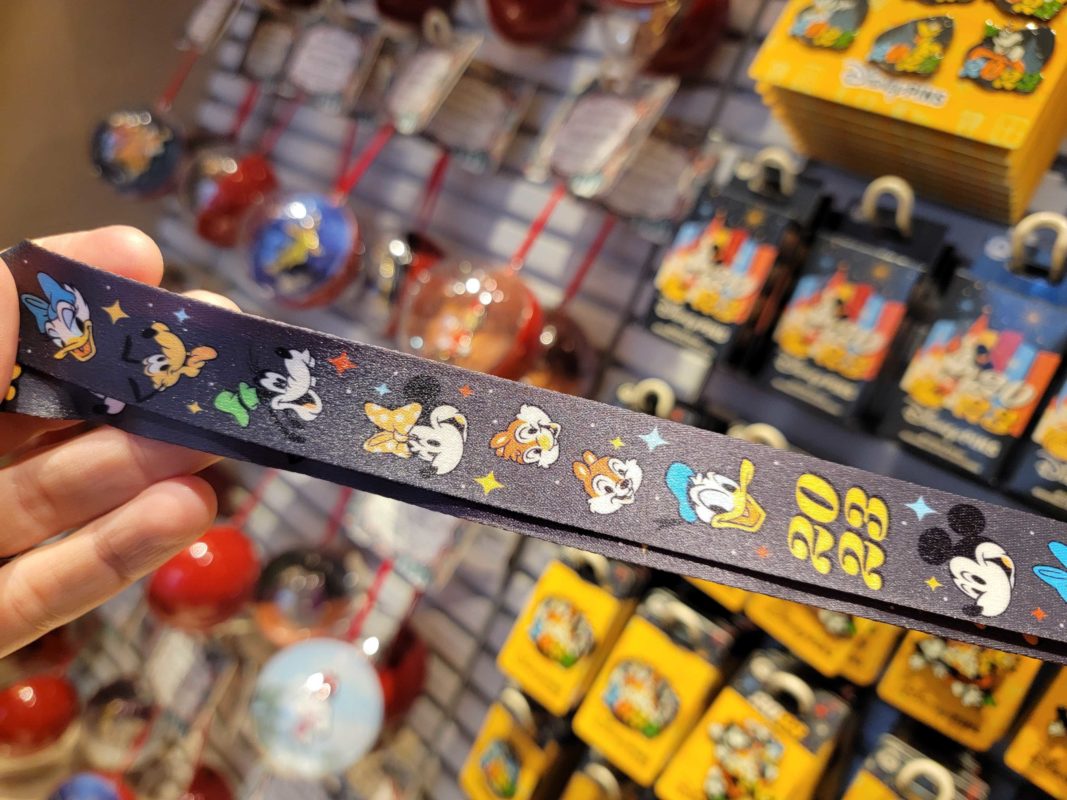 Disneyland 2023 merchandise 095629