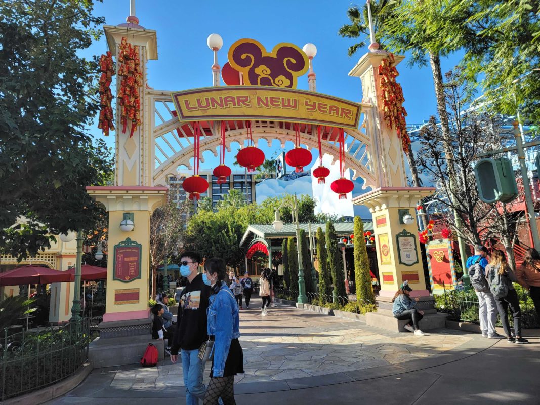 Lunar New Year Disney California Adventure Archways 2023 00002