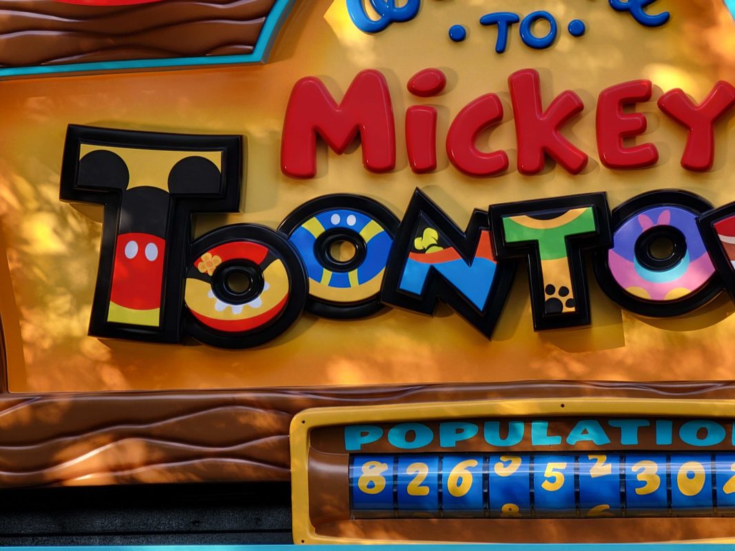 MickeysToontownNewSign2023 4