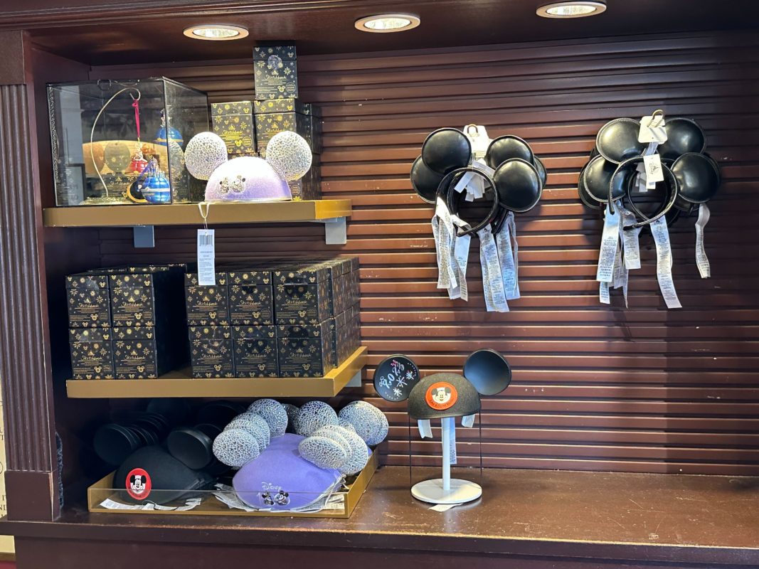 disney100 ear hat personalization50