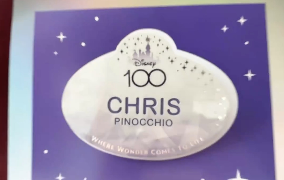 disney100 nametag