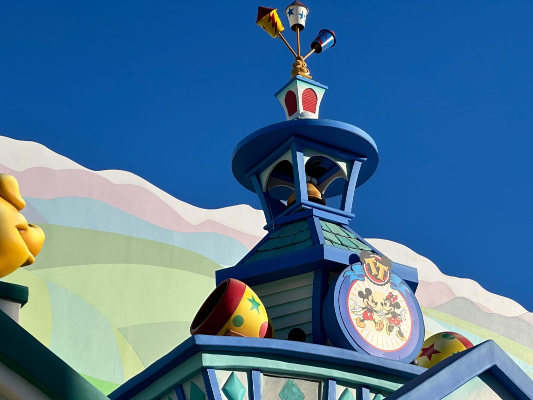 mickeys toontown tour 8