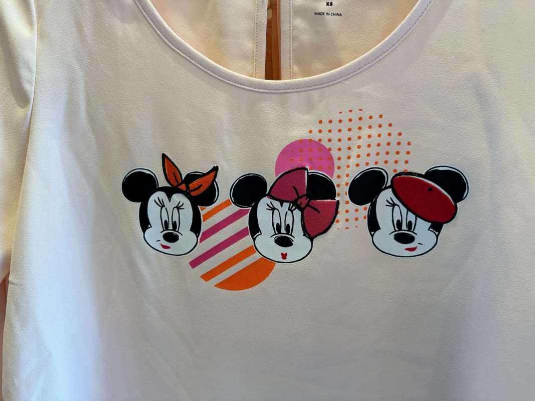 minnie mosue paris apparel jan 2023 4031