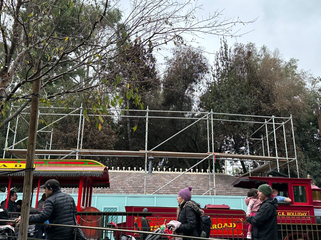 new orleans square train station scaffolding 5971