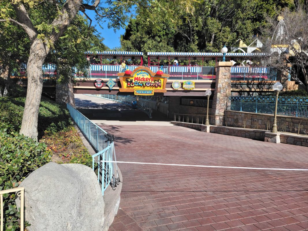 toontown walls moved 111629