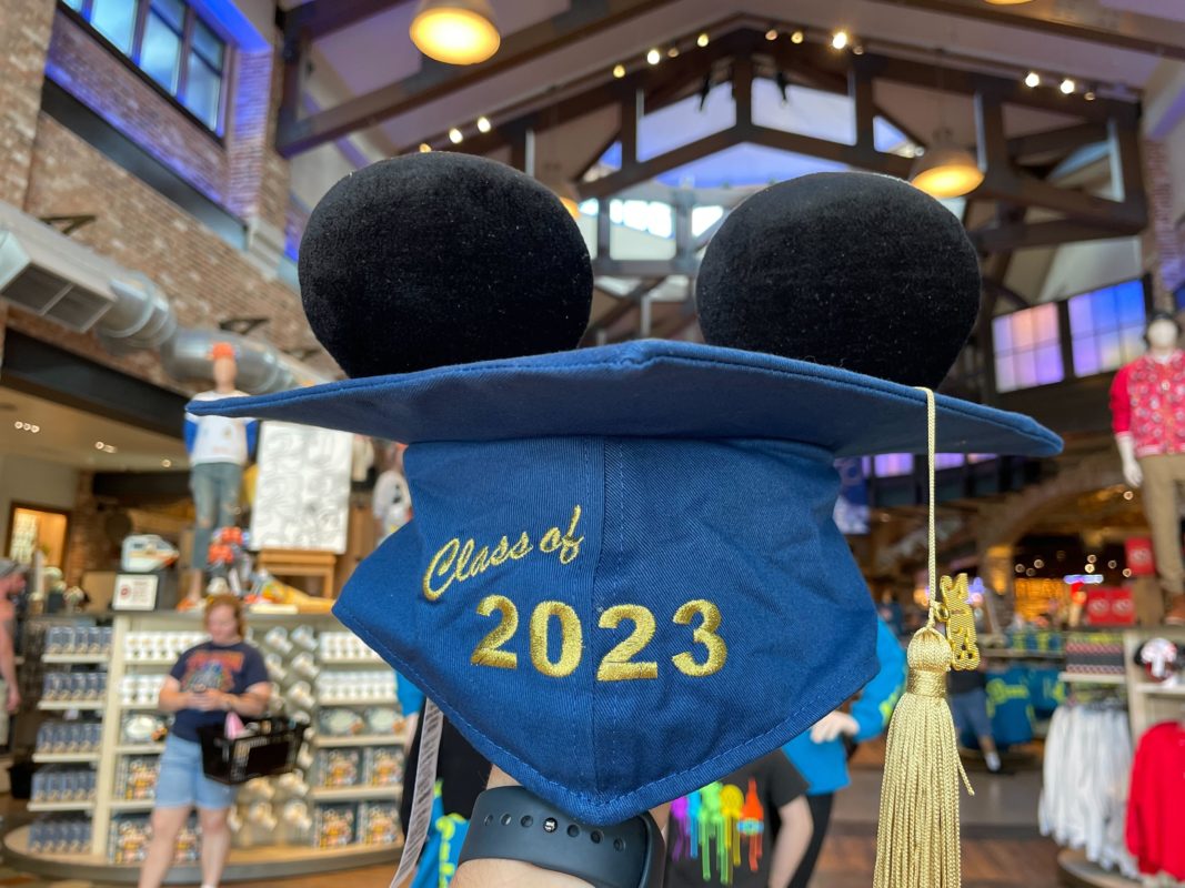 2023 graduate mickey ear hat71