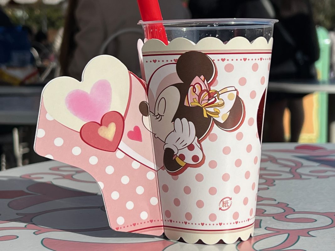 TDL MinnieBestiesBashElderflowerStrawberryDrink 2